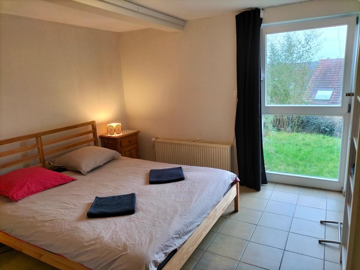 Appartement 2 Chambres Au Calme Et Au Vert, A Лувен-ла-Нев Екстер'єр фото