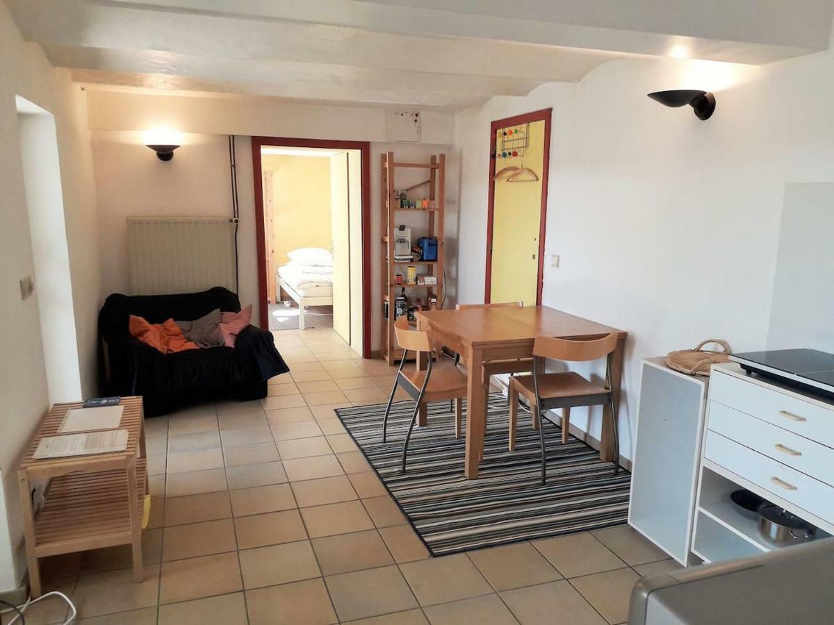 Appartement 2 Chambres Au Calme Et Au Vert, A Лувен-ла-Нев Екстер'єр фото