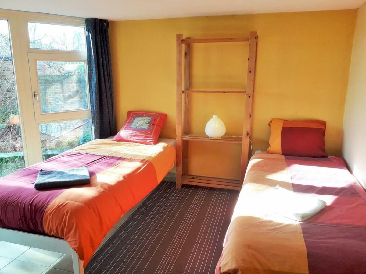 Appartement 2 Chambres Au Calme Et Au Vert, A Лувен-ла-Нев Екстер'єр фото
